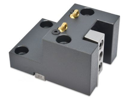 BMT65-C7525 держатель 95х131х75, Intool